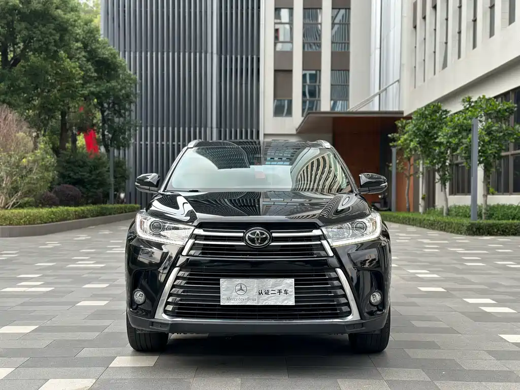Toyota Highlander 2020 — фото 2
