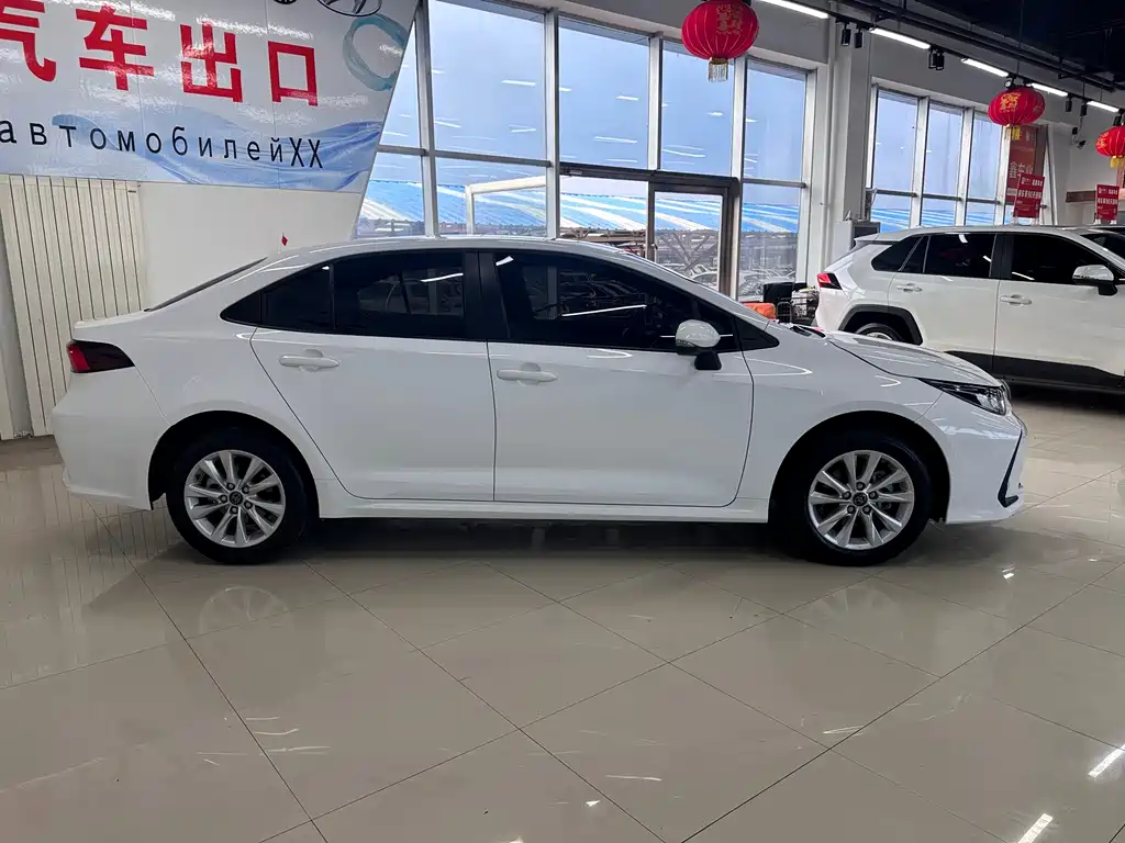 Toyota Corolla 2023