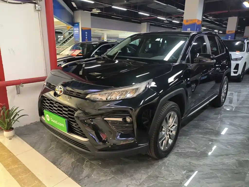 Toyota Wildlander 2021 — фото 1