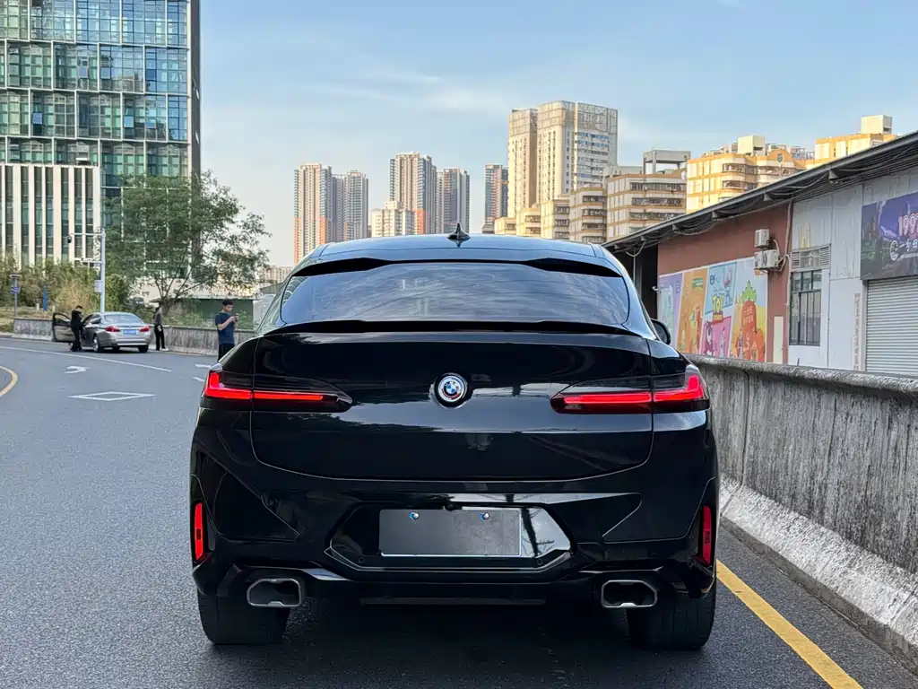 BMW X4 M40i 2023 — фото 20