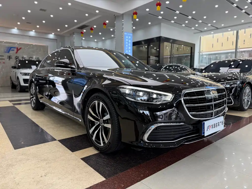 Mercedes-Benz S-Class 2021