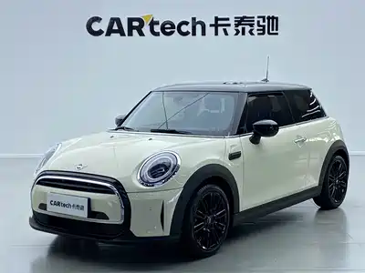 MINI MINI 2022