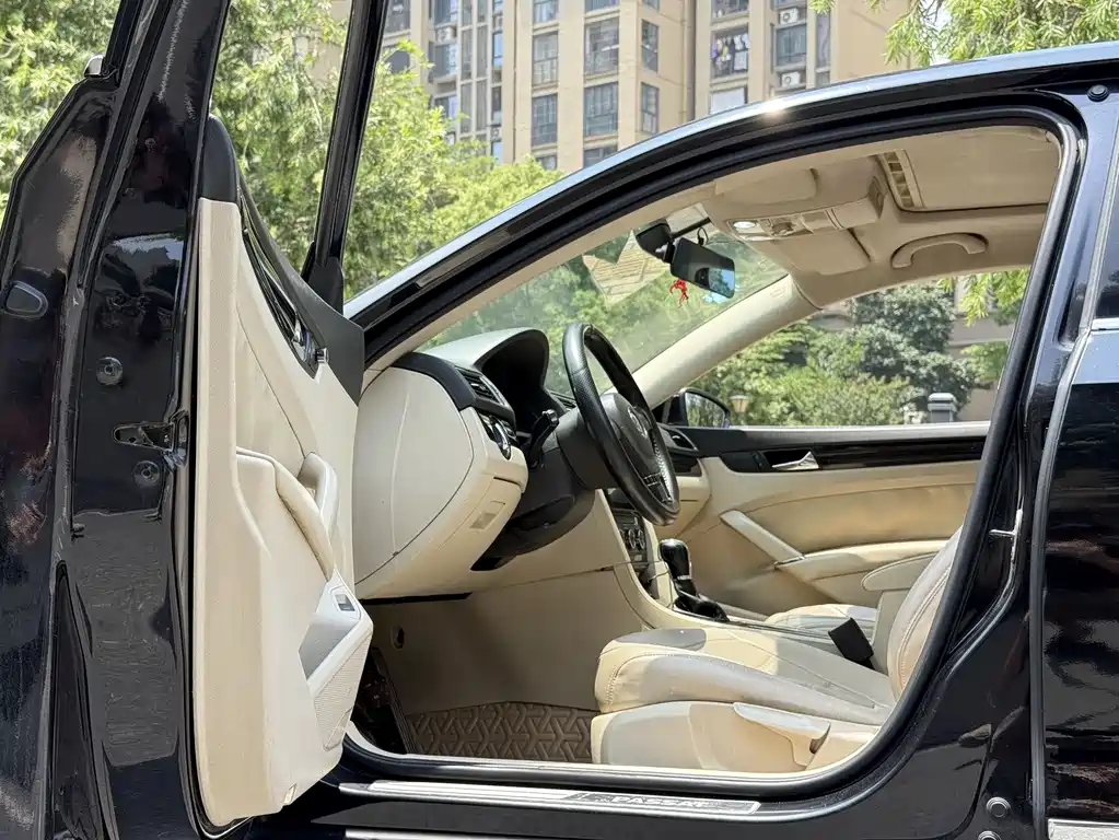 Volkswagen Passat 2012