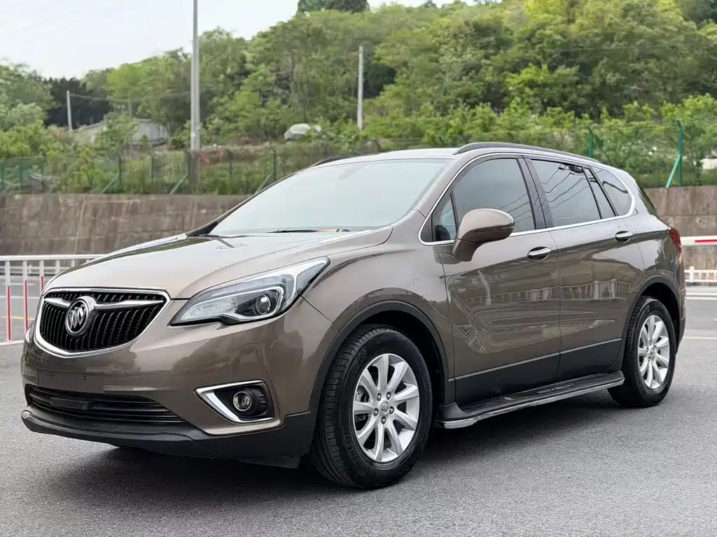 Buick Envision Plus 2018 — фото 1