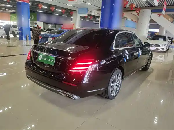 Mercedes-Benz E-Class 2016