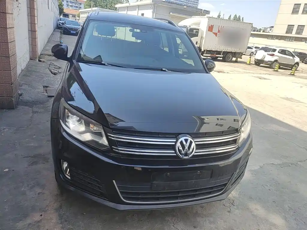 Volkswagen Tiguan 2015 — фото 3