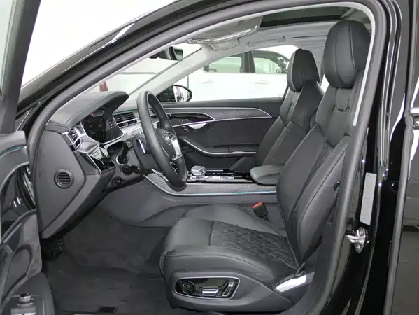 Audi A8 2023