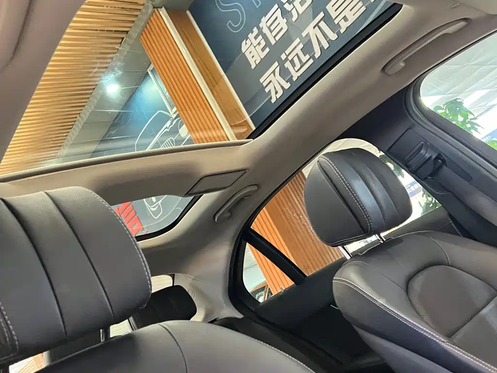 Mercedes-Benz C-Class 2020 — фото 16