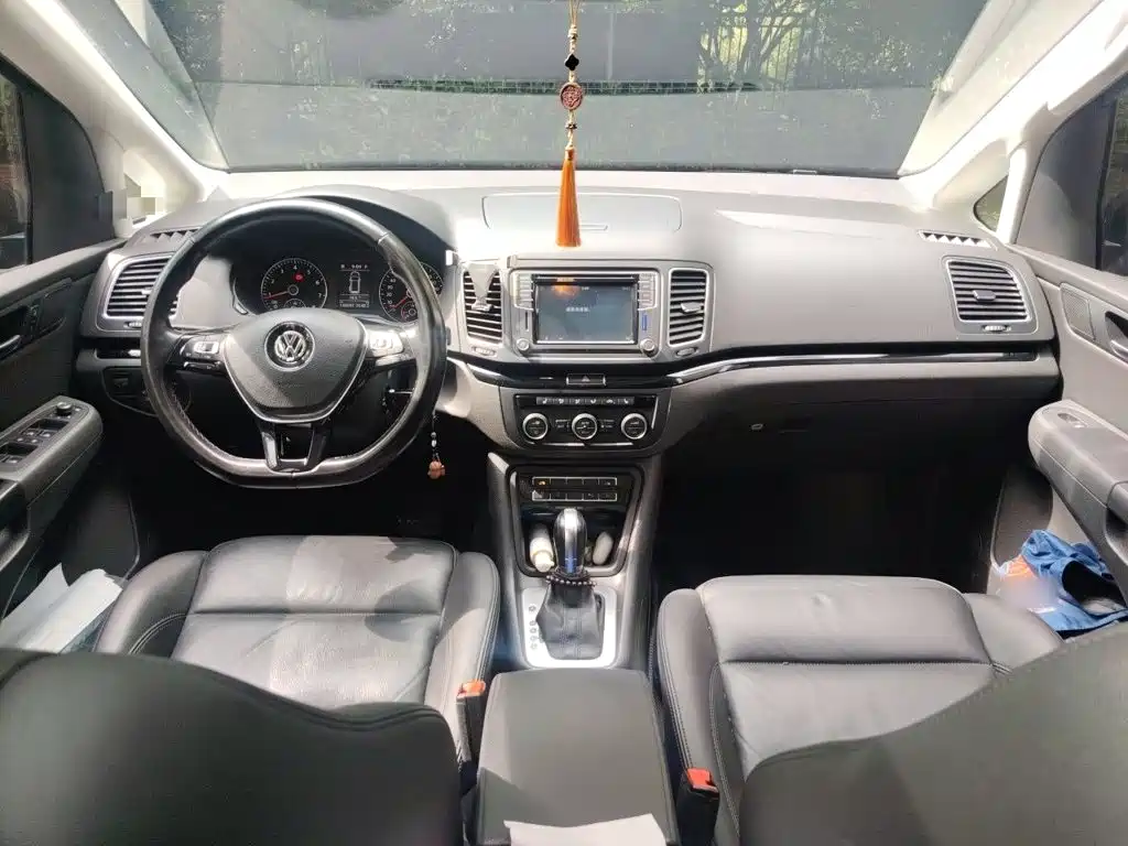 Volkswagen Sharan 2018 — фото 13