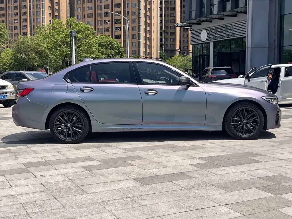 BMW 3 Series 2020
