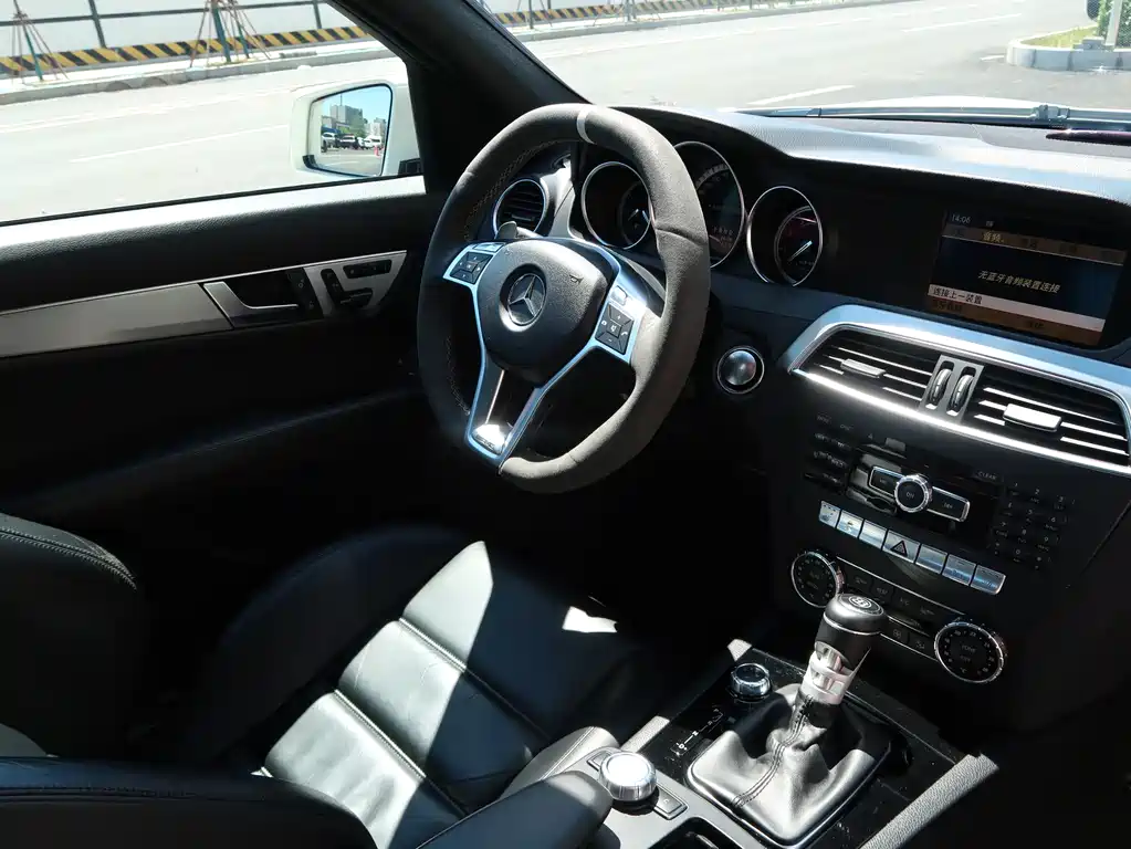 Mercedes-Benz C-Class AMG 2014 — фото 13