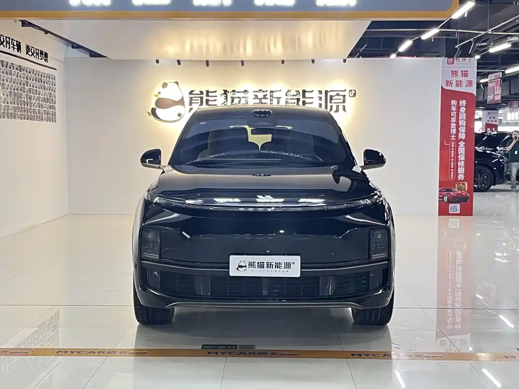 Li Auto Li L9 2025