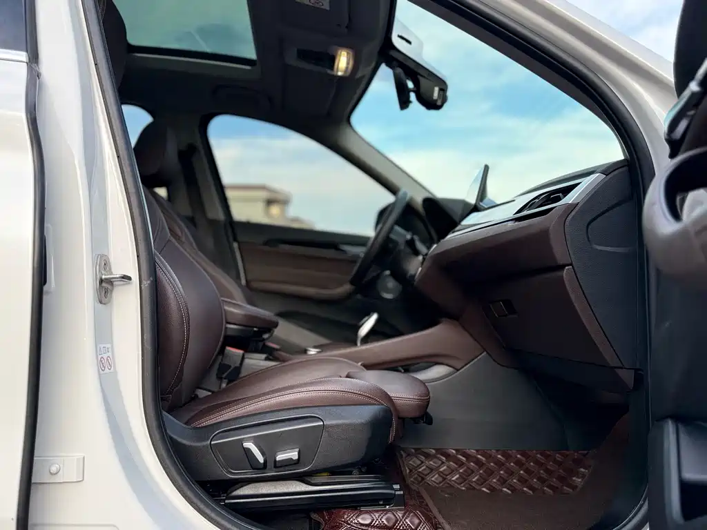BMW X1 2021 — фото 12