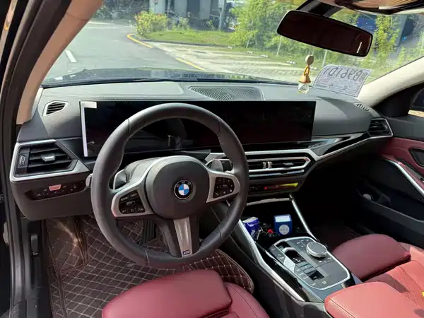 BMW 3 Series 2023