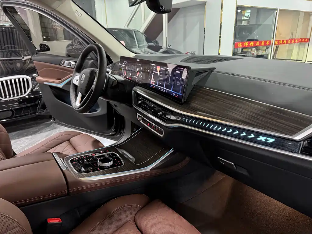 BMW X7 2024 — фото 10