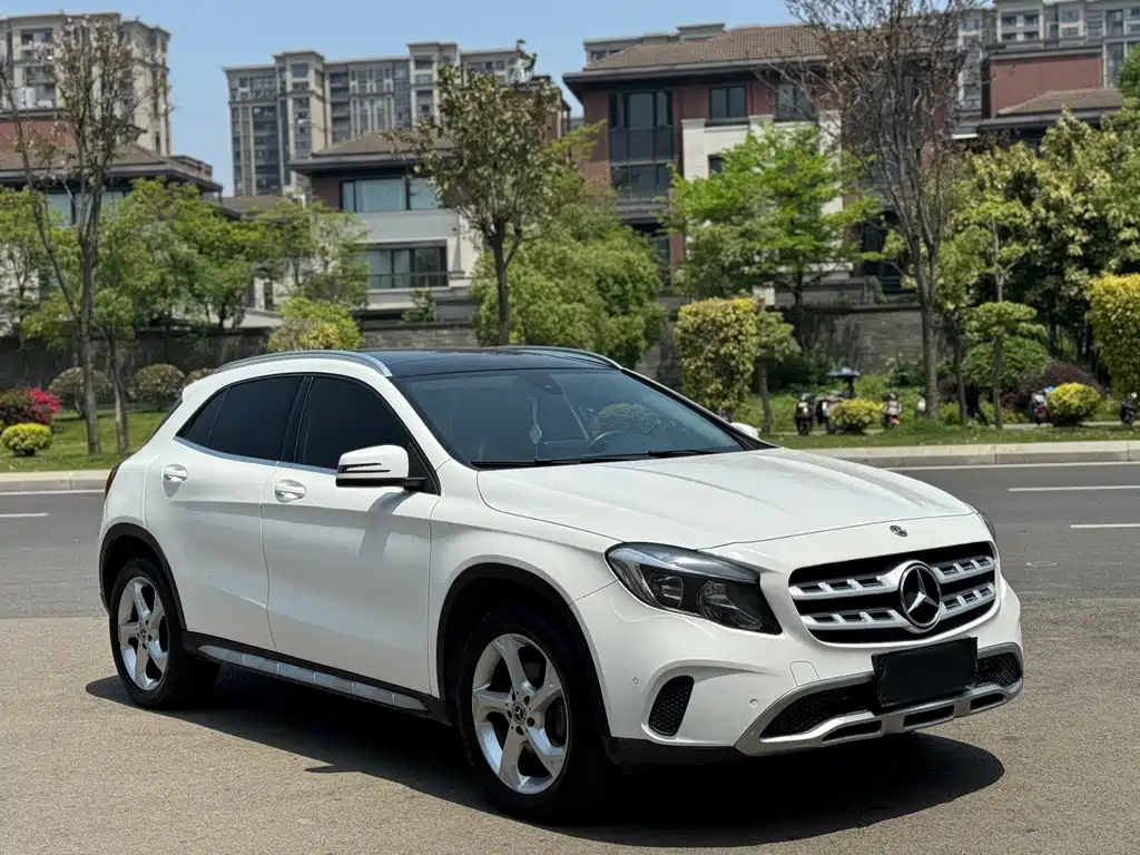 Mercedes-Benz GLA 2018 — фото 3