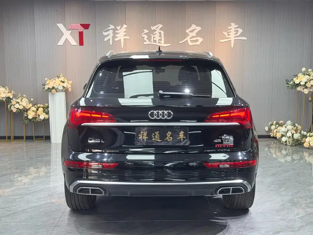 Audi Q5L 2021 — фото 20