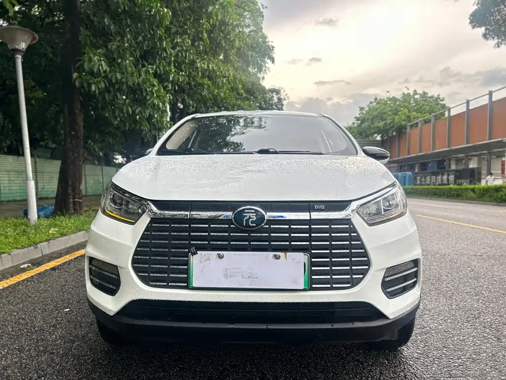 BYD Yuan EV 2019