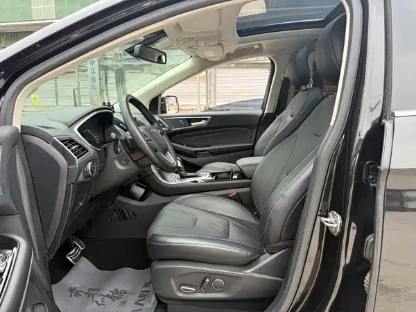 Ford Edge 2016