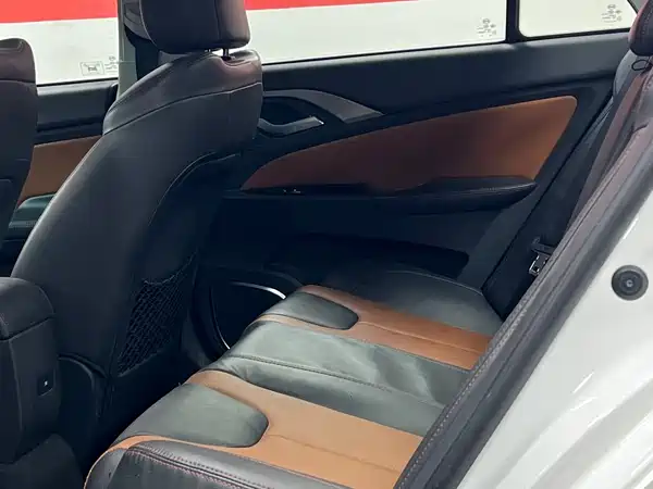 BYD Qin NEV 2016