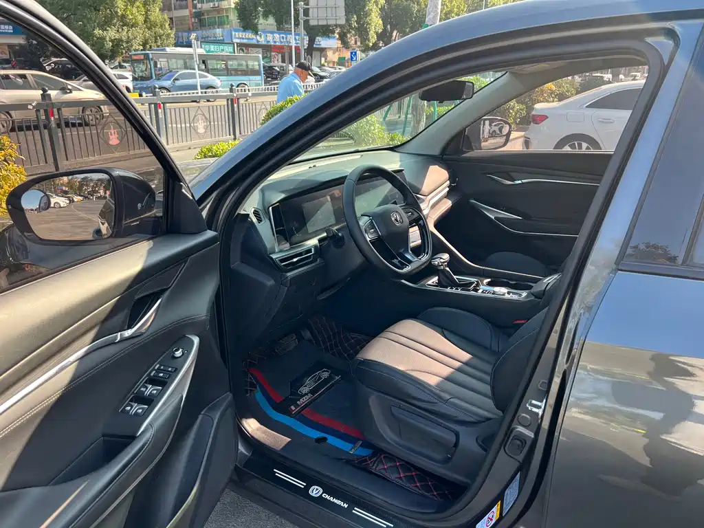 Changan CS75 PLUS 2020 — фото 14
