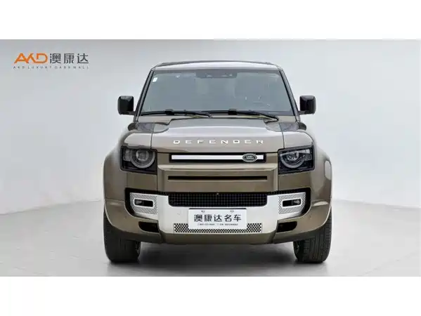 Land Rover Defender 2023