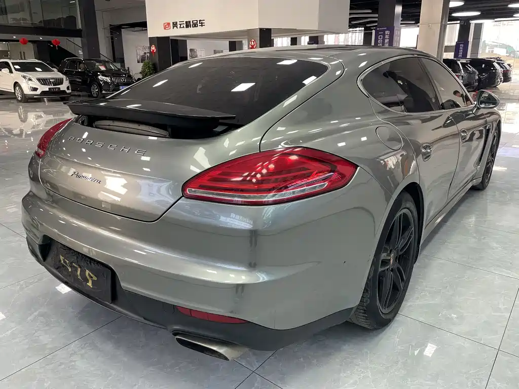 Porsche Panamera 2014 — фото 22