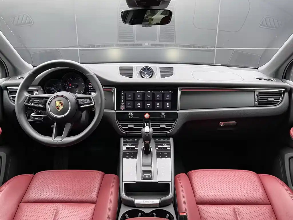 Porsche Macan 2023 — фото 16