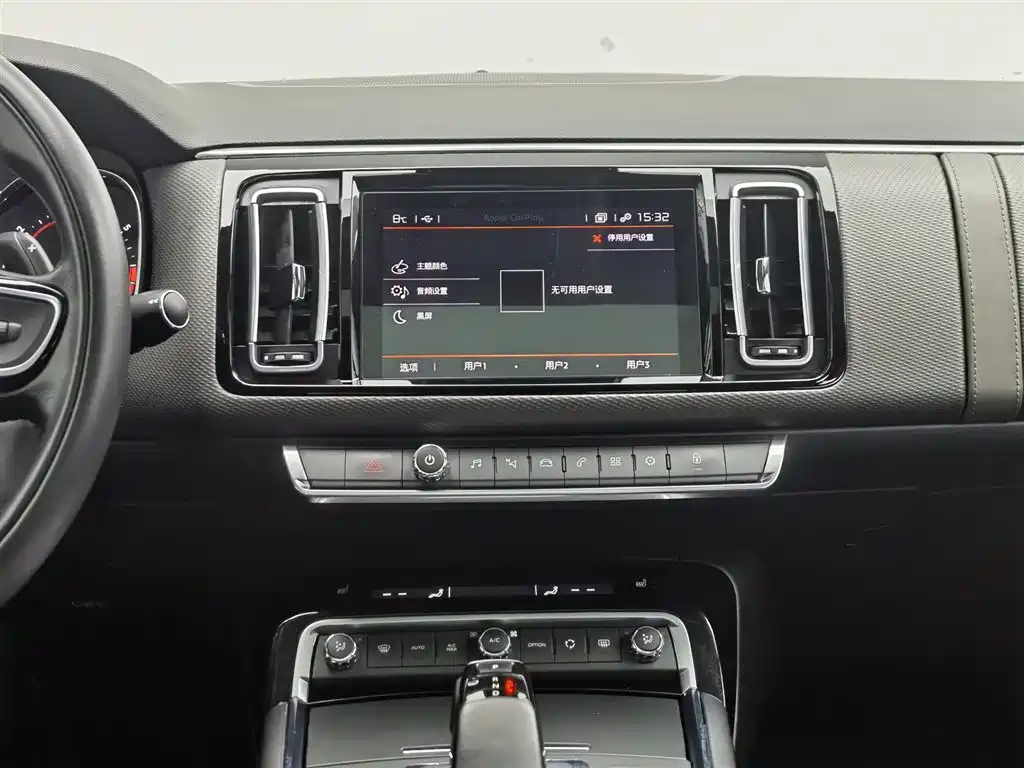 Citroen C6 2023 — фото 12
