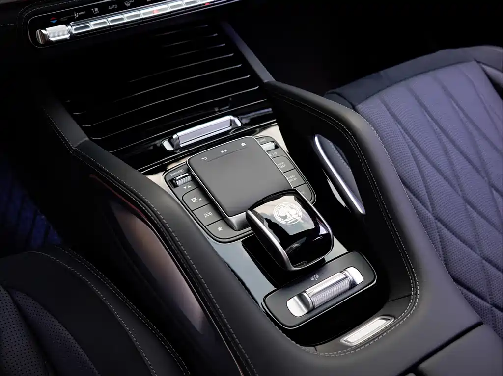 Mercedes-Benz GLS AMG 2024 — фото 15