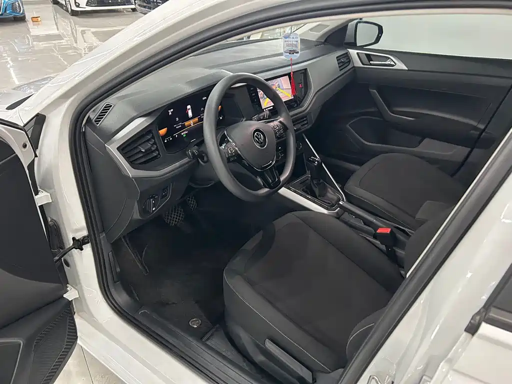 Volkswagen Polo 2022