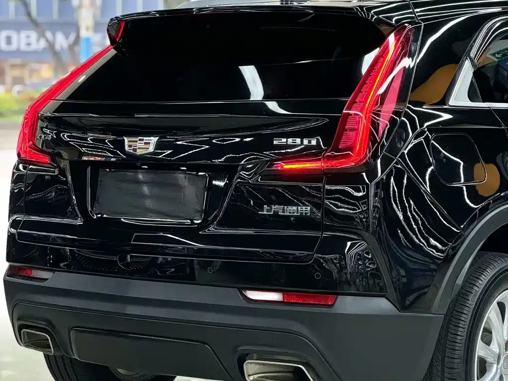Cadillac XT4 2020 — фото 8