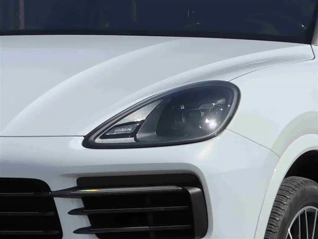 Porsche Cayenne Hybrid 2023 — фото 3