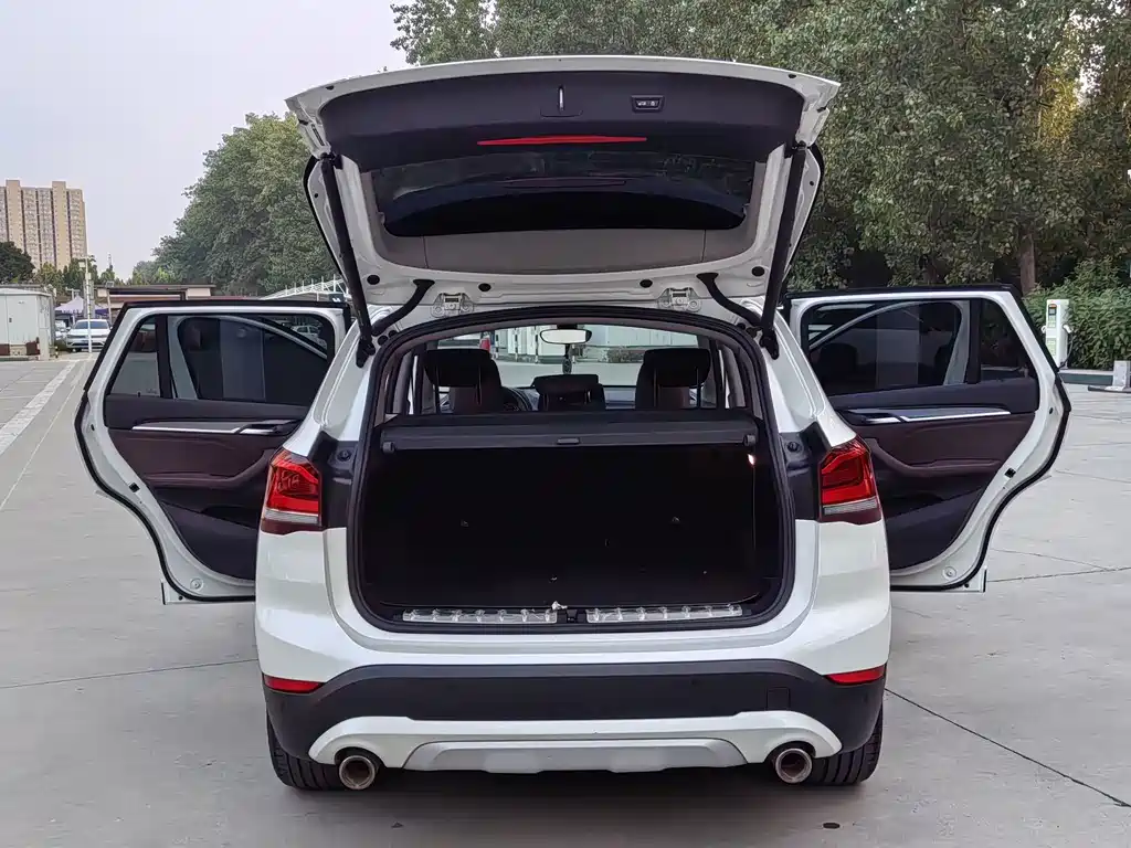 BMW X1 2020 — фото 13