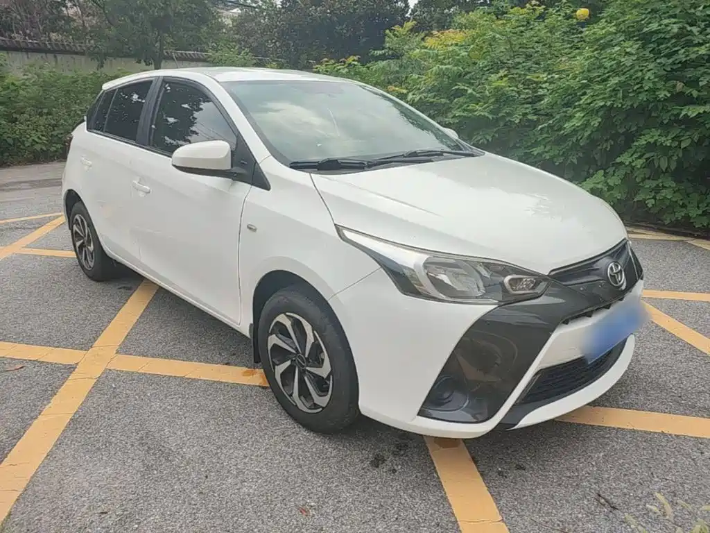 Toyota Yaris L 2019