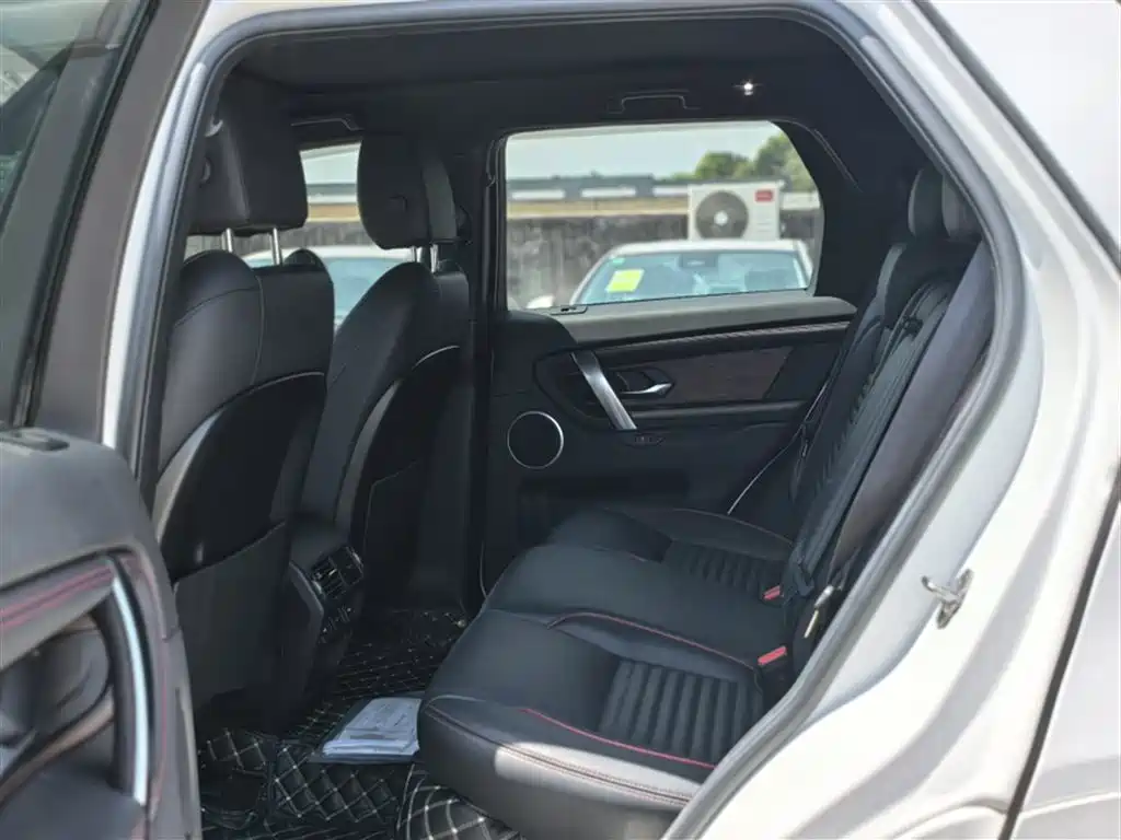 Land Rover Discovery Sport 2021 — фото 20