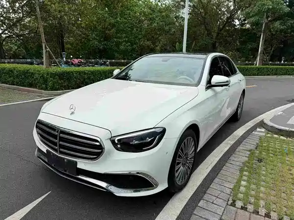 Mercedes-Benz E-Class 2021