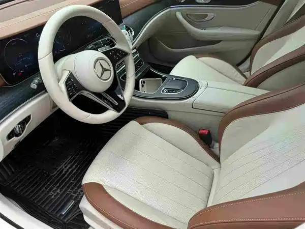 Mercedes-Benz E-Class 2021