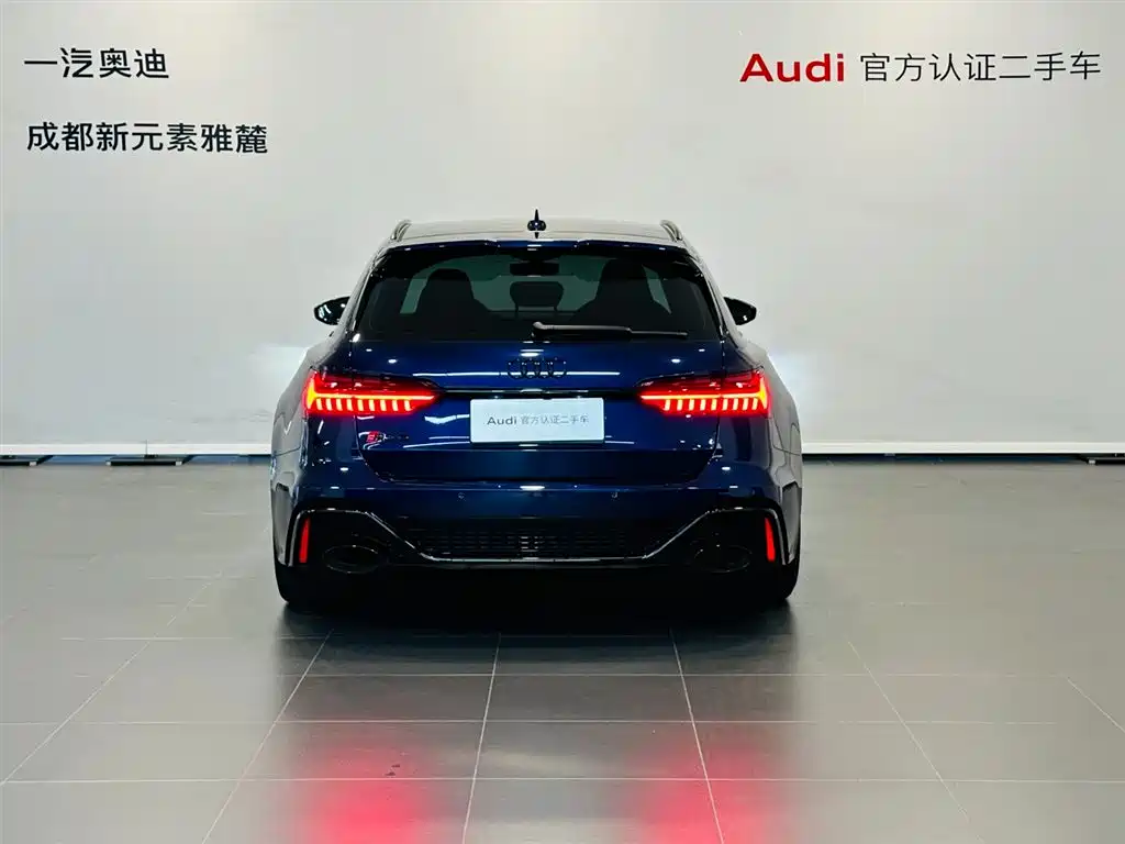 Audi RS 6 2021