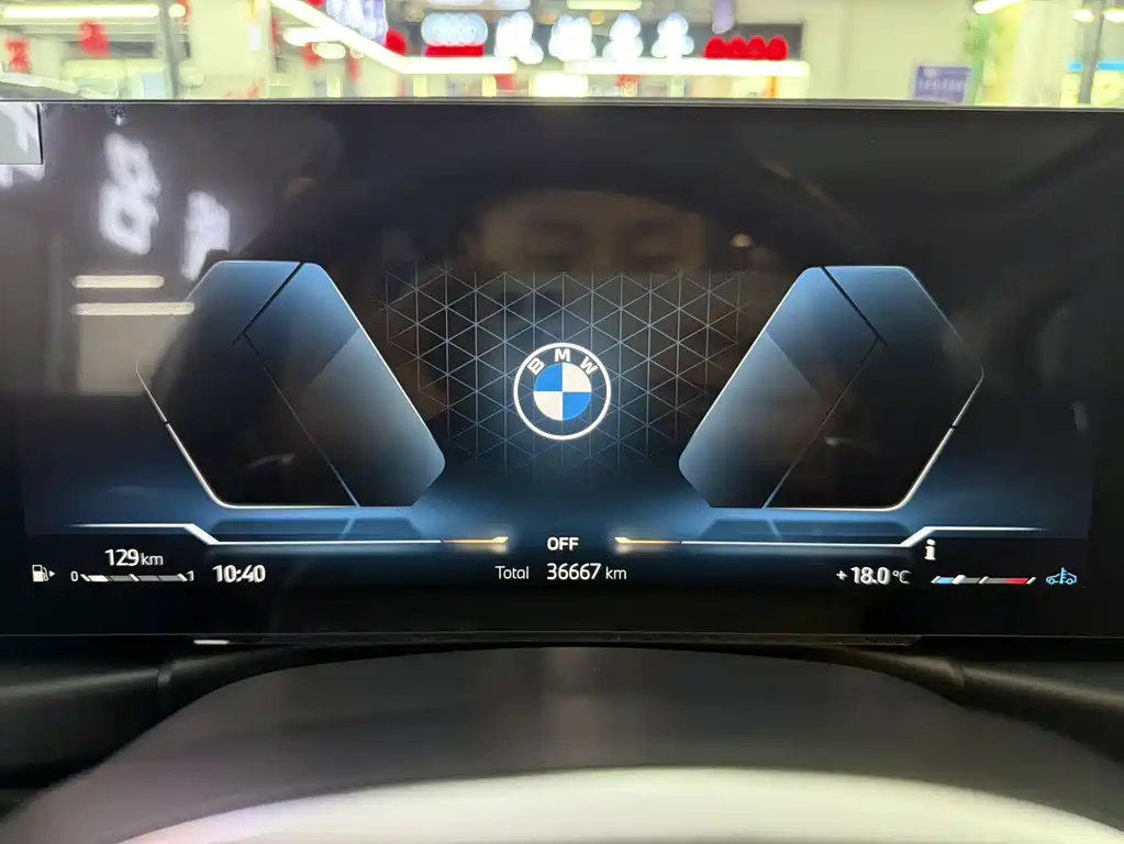 BMW 3 Series 2023 — фото 14