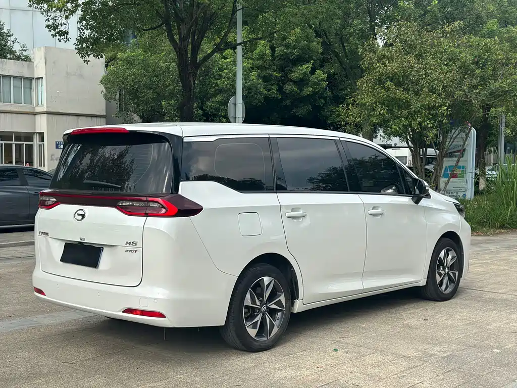 GAC Trumpchi M6 2023 — фото 7