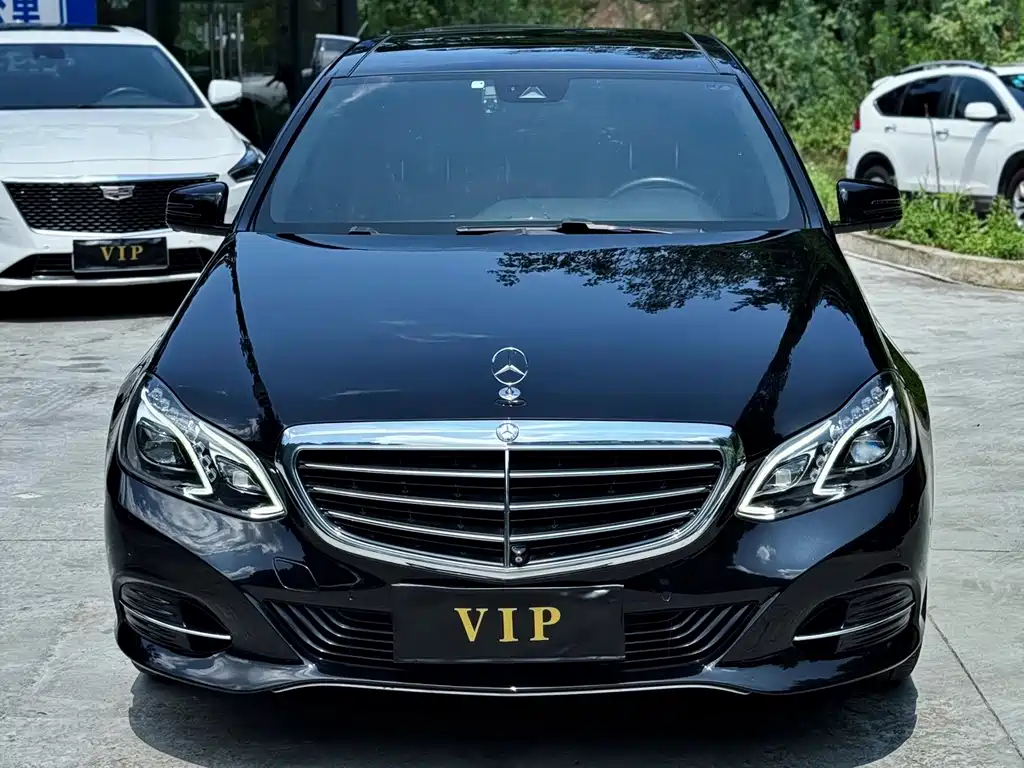 Mercedes-Benz E-Class 2015