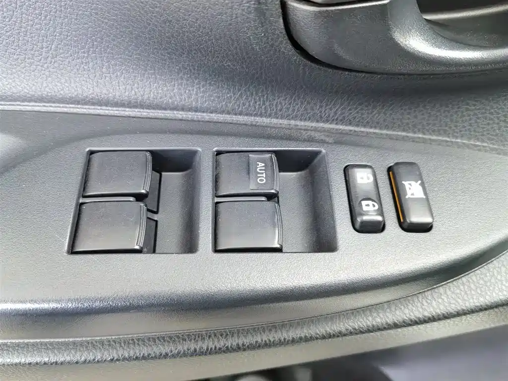 Toyota Vios 2016 — фото 9