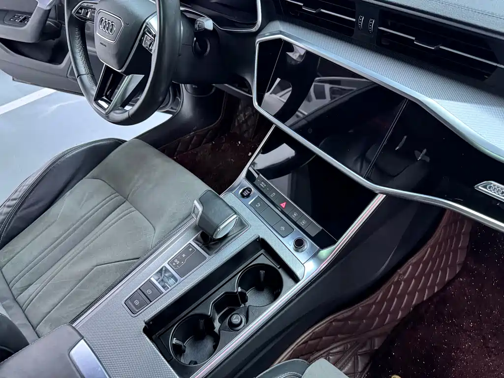 Audi A6L 2022 — фото 15