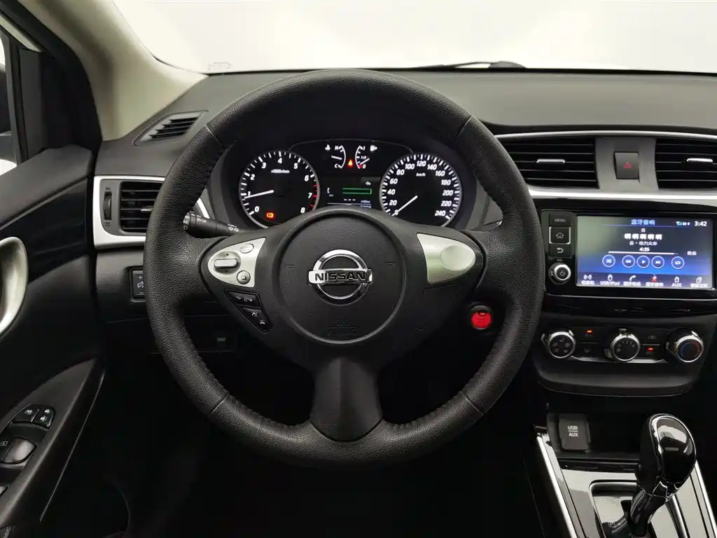 Nissan Sylphy 2018 — фото 11