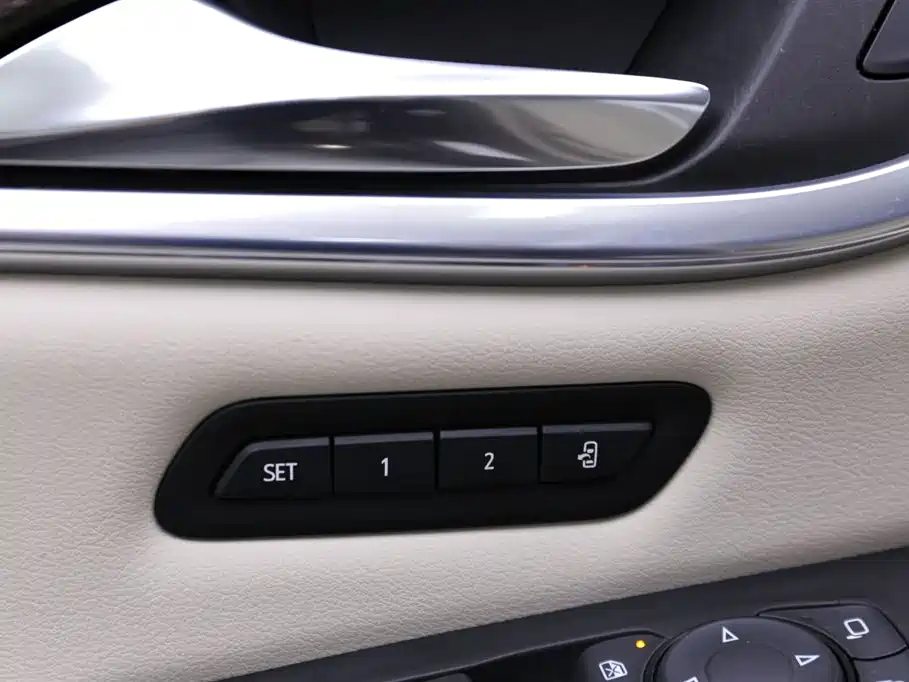 Buick Enclave 2022 — фото 18