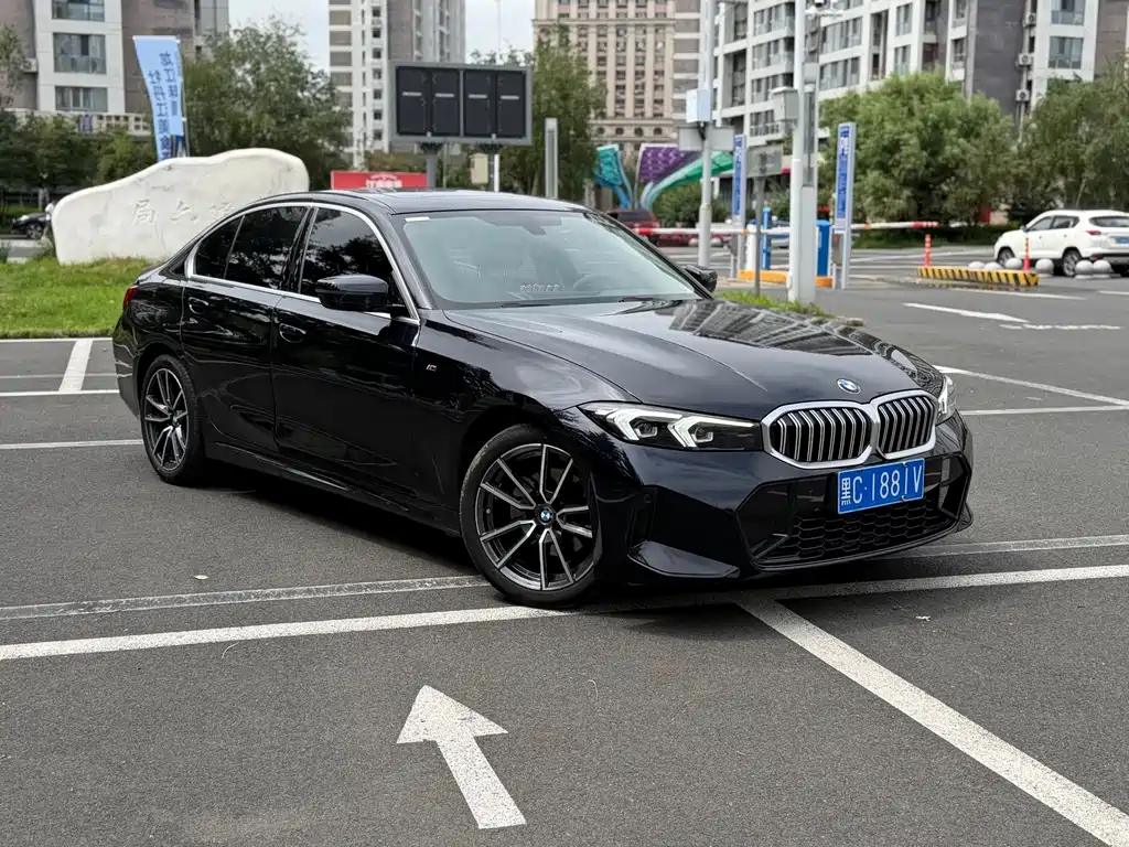 BMW 3 Series 2023