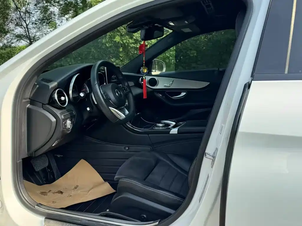 Mercedes-Benz C-Class 2017