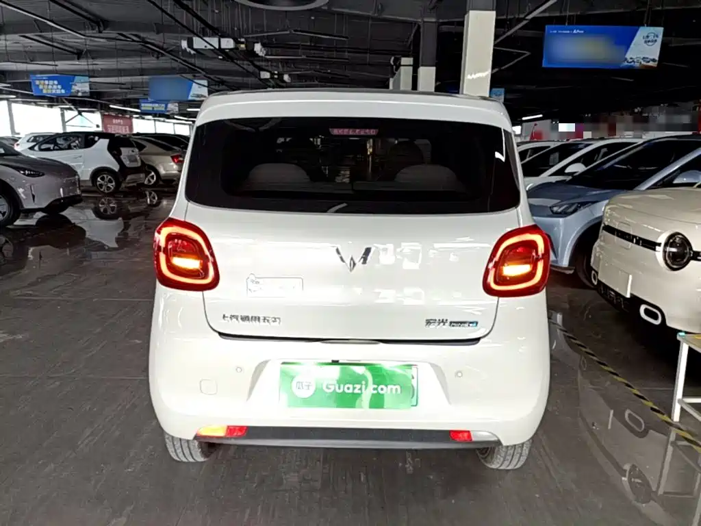Wuling Hongguang MINIEV 2025