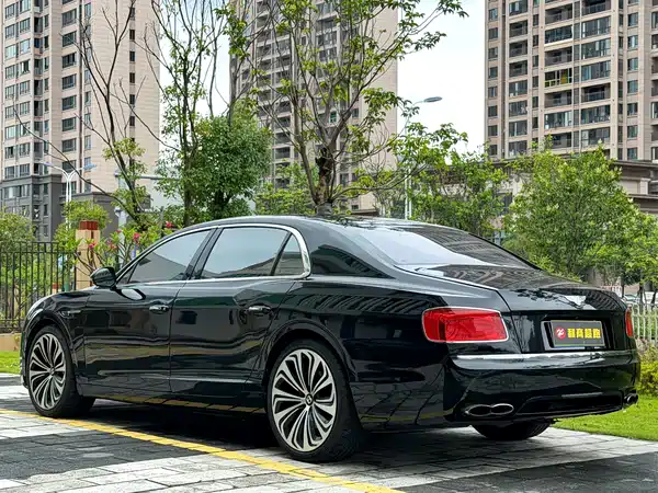 Bentley Flying Spur 2014